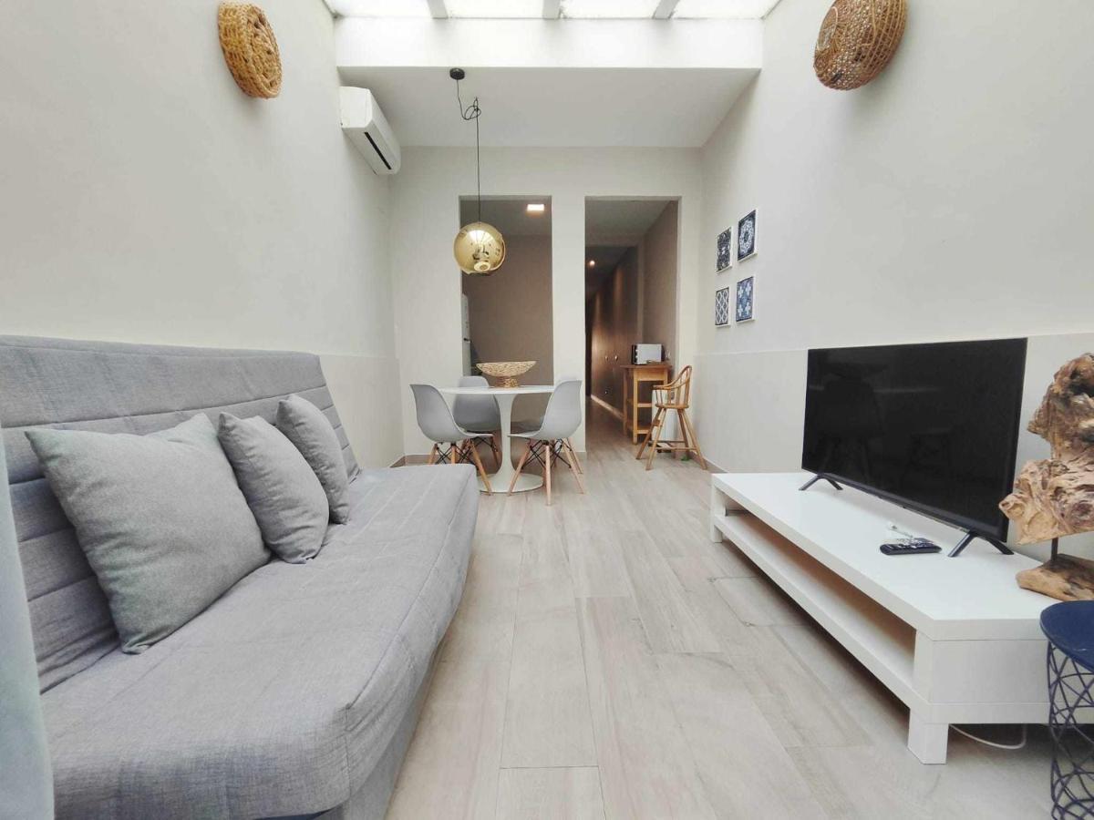 Mazi Apartments Chic Badalona Exteriör bild